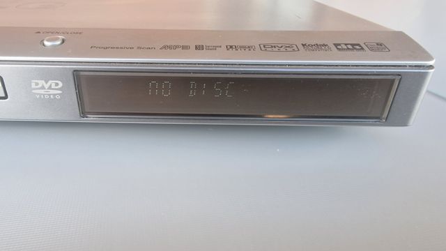 Lettore DVD LG modello DV8631C