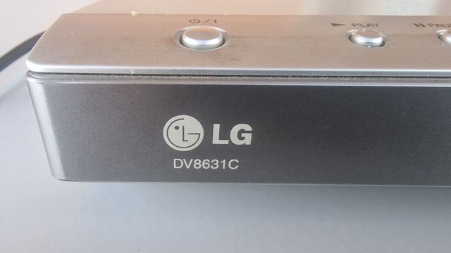 Lettore DVD LG modello DV8631C