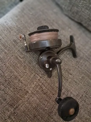 Carrete de pesca SAGARRA