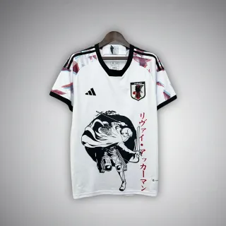 Camiseta Japón edición ataque a los titanes