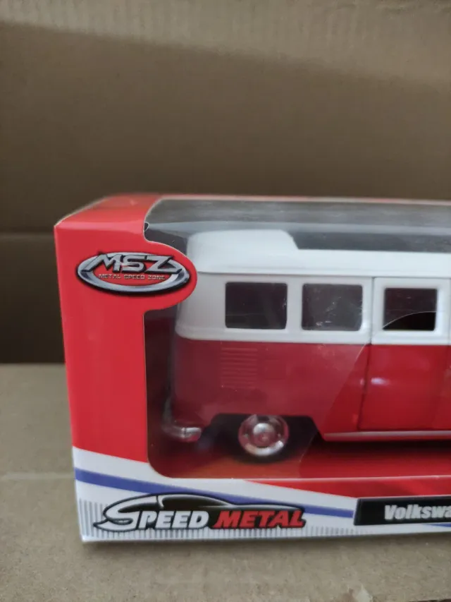 Miniatura Volkswagen T1 Speed Metal