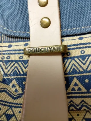 Mochila tela DOUGUYAN azul y beige