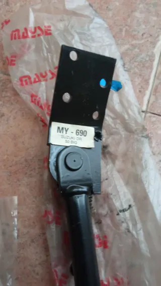 Caballete lateral Suzuki DR Big 50