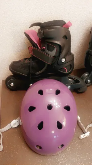 Patines y casco mujer (venta juntos o separado)