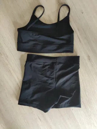 Conjunto deportivo patinaje patinem, negro