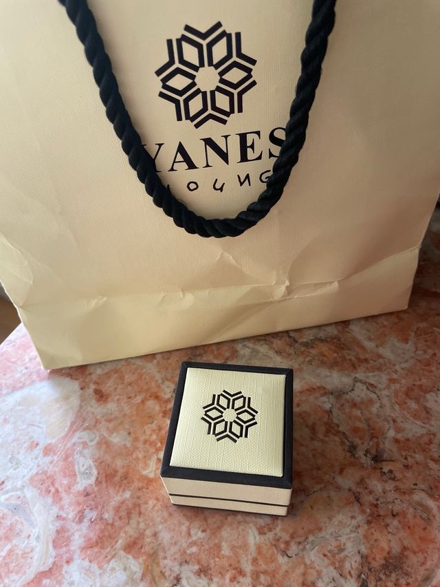 Sortija Yanes plata dorada sin estrenar