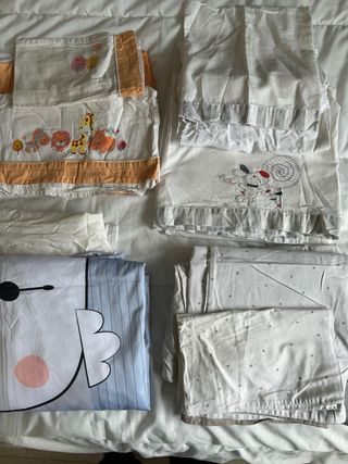 Cuna de viaje Kolstra y sábanas