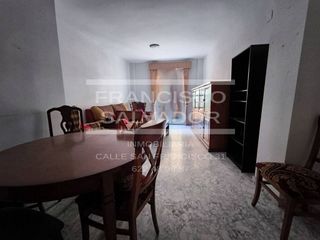 Piso en venta en Lucena