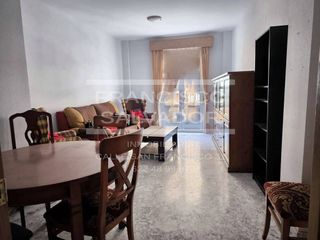 Piso en venta en Lucena
