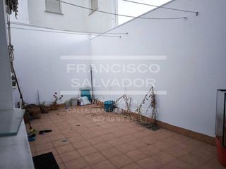 Piso en venta en Lucena