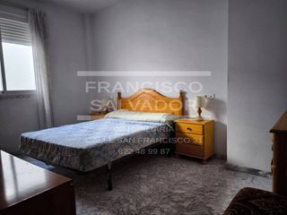 Piso en venta en Lucena