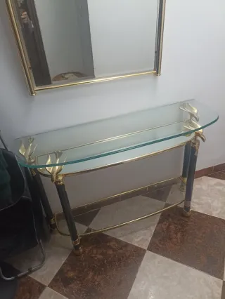 Mobile d'ingresso in metallo dorato