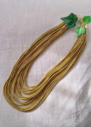 Collar Abalorios Dorados