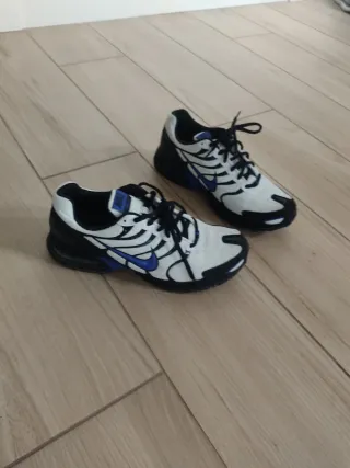 Zapatillas Nike Torch 4 Talla 42.5