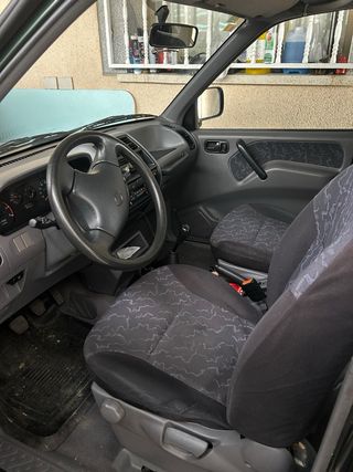 Nissan Terrano II 1999