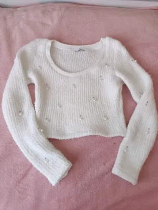 Jersey Bershka blanco pedrería