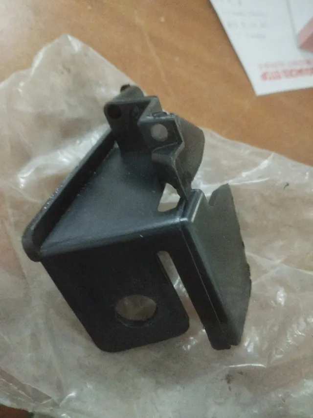 Pata Faro Delantero Coche