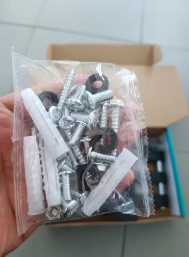 Suporte TV Extensible até 55" parafusos incluídos