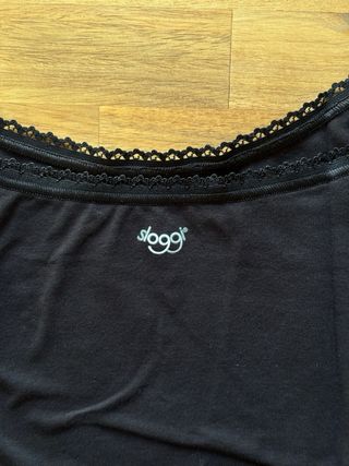 Camiseta Sloggi Negra Encaje Tirantes