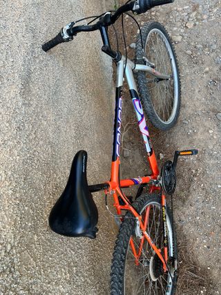Bicicleta de montaña Conor 500