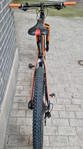 Bicicleta MTB Cube reaction SLT 29. Talla L