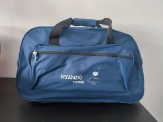 Bolsa de viaje o deportes azul