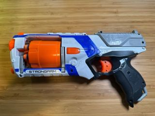 Pistola Nerf Strongarm Manual