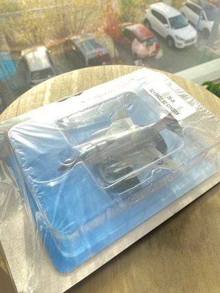 Maqueta Avión F-4J Phantom II VMFA-232