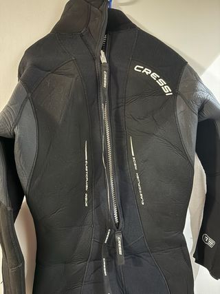 Traje de neopreno Cressi Comfort y capulla aparte