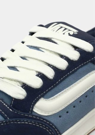 Zapatillas nuevas talla 41 – Nuevas con caja