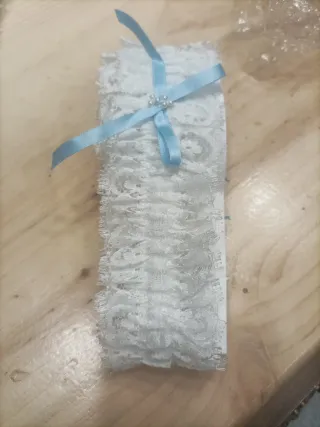 Liga de Novia Encaje Blanco y Azul