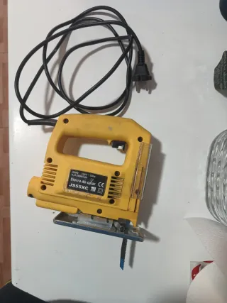 Sierra de calar JS55XC 400W