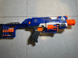 Pistola de dardos Nerf Elite / AUTOMÁTICA