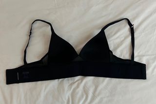 Sujetador/Top deportivo Puma.Color negro.Talla S