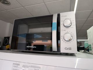 Microondas Orbegozo Grill