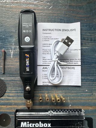 Dremel inalámbrico mas complementos