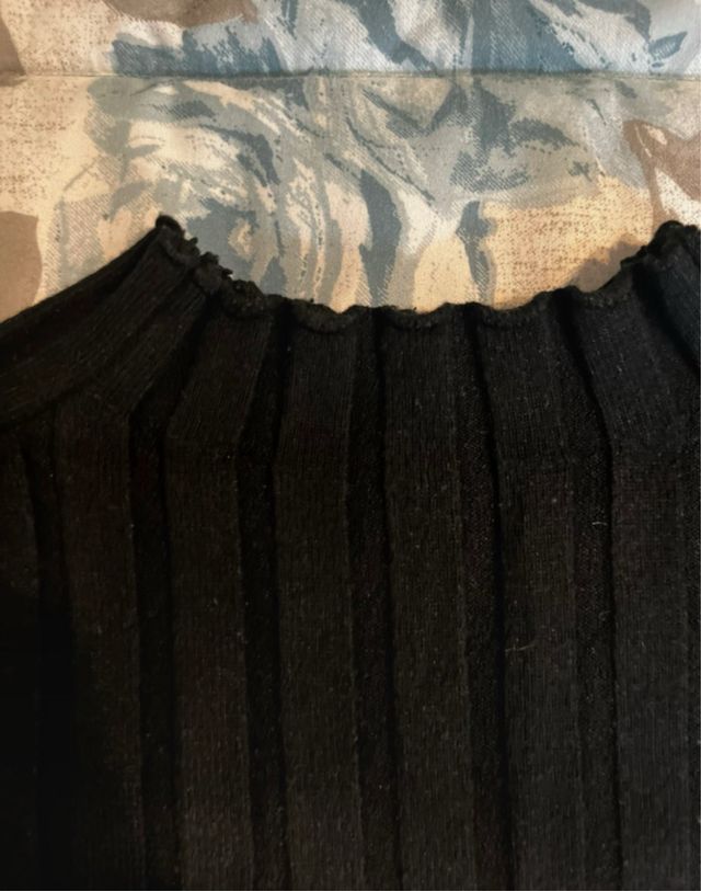 Maglia nera a coste Tg unica