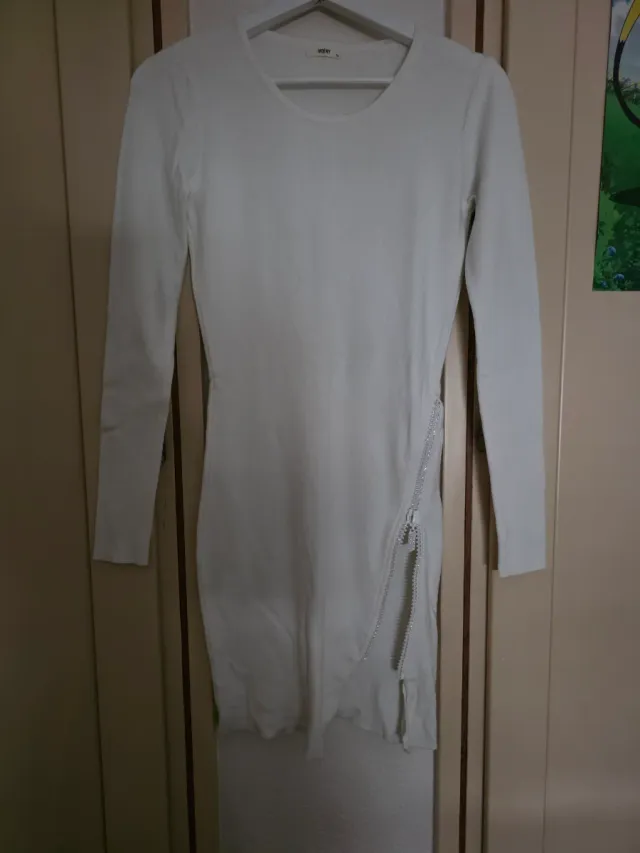 Vestido midi blanco con cremallera