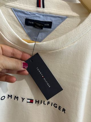 Sudadera Tommy Hilfiger Talla XS hombre o XL niño