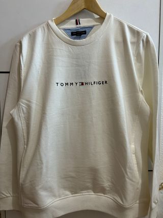Sudadera Tommy Hilfiger Talla XS hombre o XL niño