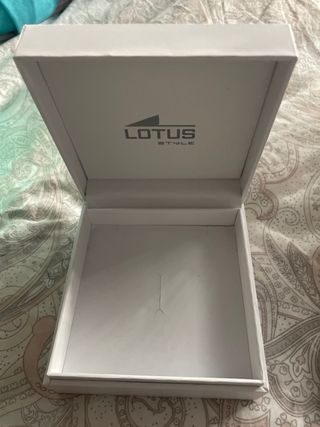 Caja Lotus Style
