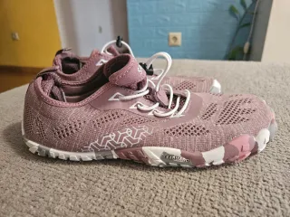 Zapatillas Saguaro Talla 42 Grises Rosas