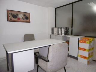 Local comercial en venta en Piscinas en Villarreal