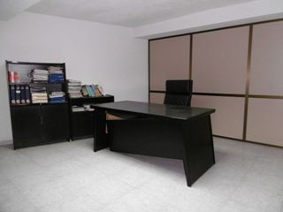 Local comercial en venta en Piscinas en Villarreal