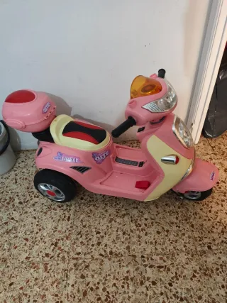 Moto eléctrica infantil rosa