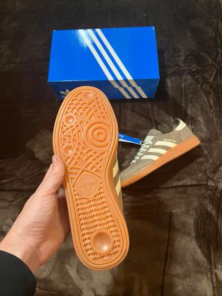 Adidas Samba Spezial Gris