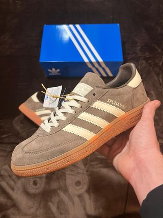 Adidas Samba Spezial Gris