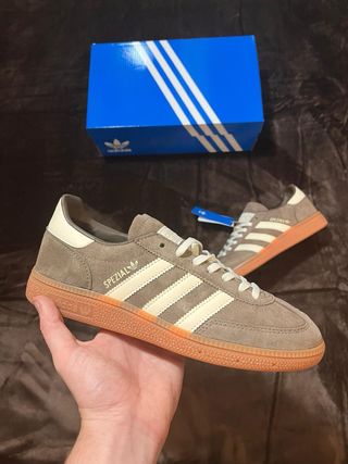Adidas Samba Spezial Gris