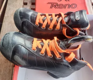 Botes Reno hoquei patins T.36