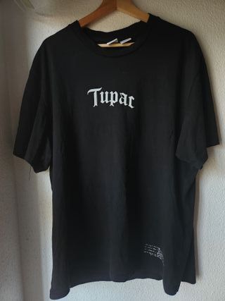 Camiseta Negra Oversize x Tupac